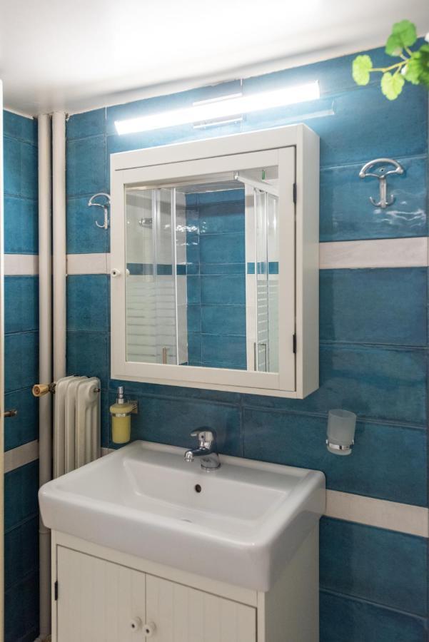 Apartment Blue Ark Gate To History Athens